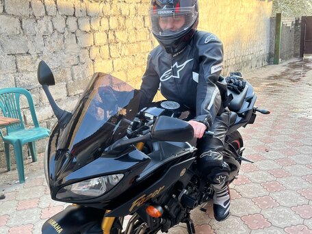 2012 Yamaha FZ8, чёрный, 800000 рублей, вид 1