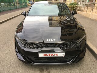 2021 Kia K5 III, чёрный, 2430000 рублей, вид 3
