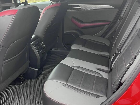 2023 Haval F7x I Рестайлинг, красный, 2100000 рублей - вид 14