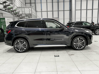 2024 BMW X1 Long 25Li xDrive III (U11/U12), чёрный, 4850000 рублей, вид 4