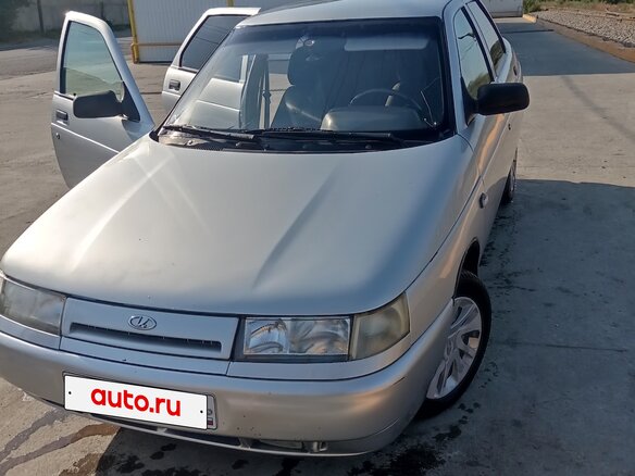 2006 Lada (ВАЗ) 2110, серебристый, 230000 рублей - вид 3