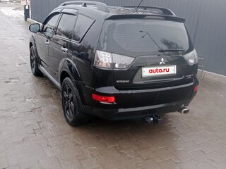 2010 Mitsubishi Outlander II Рестайлинг, чёрный, 1100000 рублей, вид 4