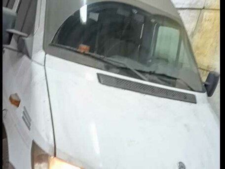 2017 Mercedes-Benz Sprinter Classic, белый, 2700000 рублей, вид 3