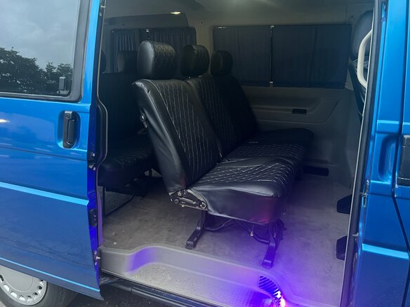 2001 Volkswagen Caravelle T4, синий, 1555550 рублей - вид 20