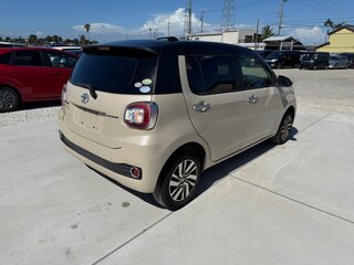 2018 Toyota Passo III, бежевый, 820000 рублей, вид 5