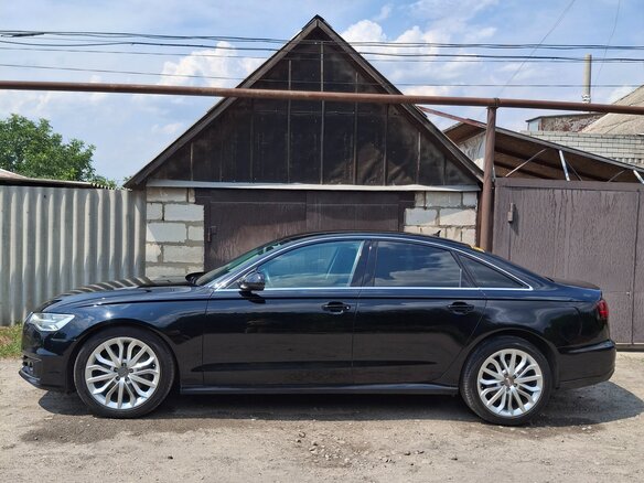2015 Audi A6 IV (C7) Рестайлинг, чёрный, 3000000 рублей - вид 4