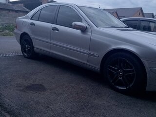 2003 Mercedes-Benz C-Класс 200 II (W203), серебристый, 600000 рублей, вид 5
