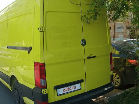 2018 Volkswagen Crafter, жёлтый, 2500000 рублей, вид 3