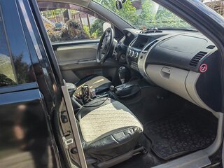 2013 Mitsubishi Pajero Sport II, чёрный, 1800000 рублей, вид 4