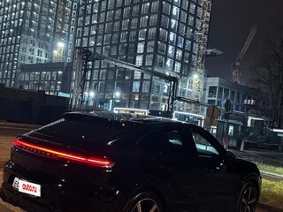 2024 Porsche Cayenne S Coupé III Рестайлинг, чёрный, 15000000 рублей, вид 4