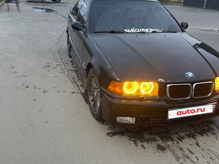 1997 BMW 3 серии 316i III (E36), чёрный, 320000 рублей, вид 3