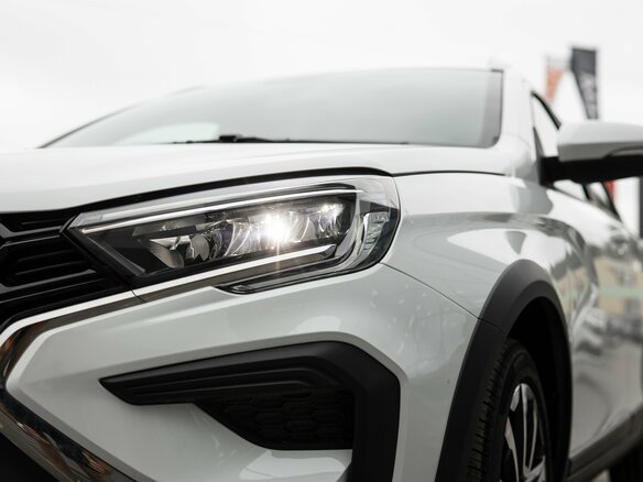 2026 Lada (ВАЗ) Vesta SW Cross I Рестайлинг (NG), белый - вид 1