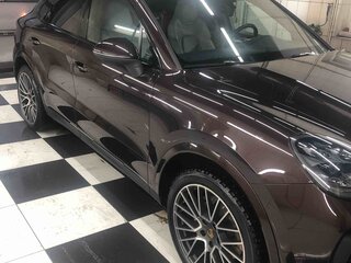 2020 Porsche Cayenne Coupé III, коричневый, 6200000 рублей, вид 2