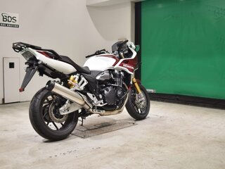 2025 Honda CB 1300, белый, 1569000 рублей, вид 5
