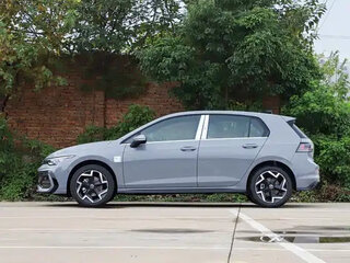 2026 Volkswagen Golf VIII Рестайлинг, серый, 4470206 рублей, вид 4