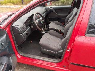 2007 Skoda Octavia I (A4) Рестайлинг, красный, 300000 рублей, вид 5