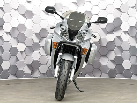 2005 Honda VFR 800, серебристый, 497000 рублей, вид 5