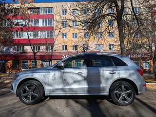 2009 Audi Q5 I (8R), серебристый, 1700000 рублей, вид 4