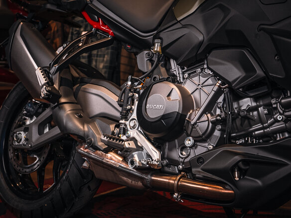 2026 Ducati Multistrada V2, зелёный, 2590000 рублей - вид 6