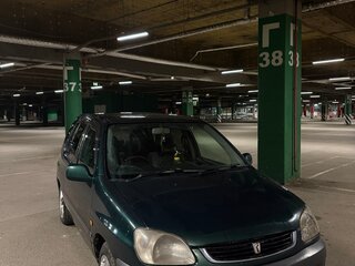 2000 Toyota Raum I, зелёный, 300000 рублей, вид 1