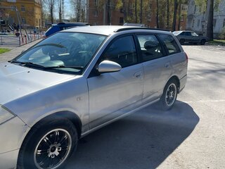 2001 Nissan Wingroad II (Y11) Рестайлинг, серебристый, 280000 рублей, вид 4