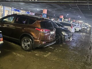 2017 Toyota RAV4 IV (XA40) Рестайлинг, коричневый, 2499999 рублей, вид 5