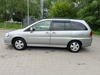 2001 Nissan Liberty, серый, 390000 рублей, вид 3