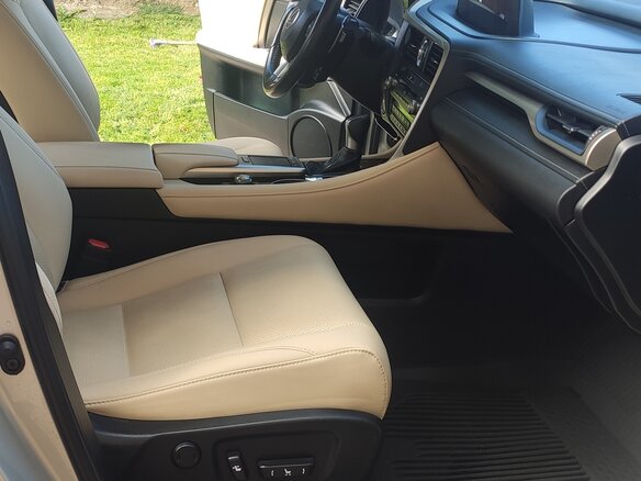 2021 Lexus RX 300 IV Рестайлинг, коричневый, 4600000 рублей - вид 9