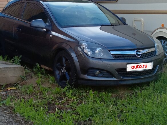 2010 Opel Astra GTC H Рестайлинг, серый, 570000 рублей - вид 3