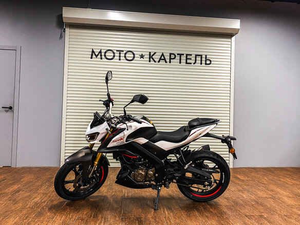2026 QJMotor SRK 125 S, белый, 300000 рублей