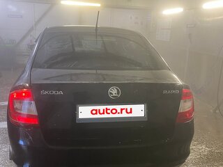 2014 Skoda Rapid I, чёрный, 350000 рублей, вид 2