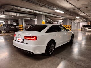 2017 Audi A6 IV (C7) Рестайлинг, белый, 2250000 рублей, вид 5