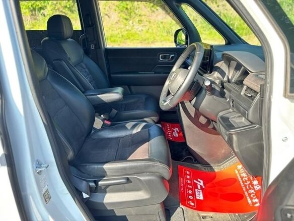 2023 Honda Stepwgn Spada VI, белый, 2228002 рублей - вид 12