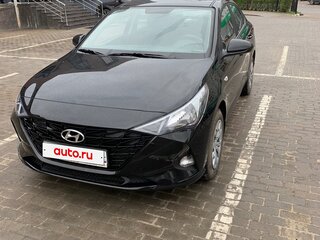 2022 Hyundai Solaris II Рестайлинг, чёрный, 2100000 рублей, вид 2