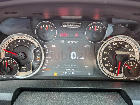 2023 Ram 1500 Quad Cab V, чёрный - вид 12