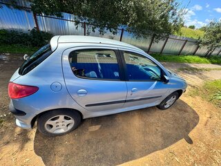 2005 Peugeot 206, серый, 110000 рублей, вид 4