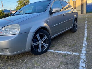2004 Chevrolet Lacetti I, серебристый, 440000 рублей, вид 3