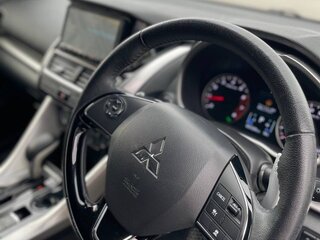 2018 Mitsubishi Eclipse Cross I, чёрный, 1900000 рублей, вид 5