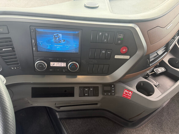 2024 Dongfeng DFH 4251, белый, 8650000 рублей - вид 26