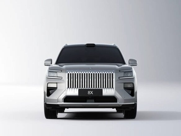 2026 Zeekr 8X 70 kWh, серебристый, 12250000 рублей - вид 2