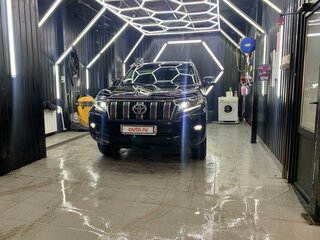 2017 Toyota Land Cruiser Prado 150 Series Рестайлинг 2, чёрный, 10000000 рублей, вид 4