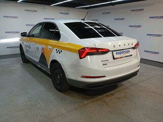 2021 Skoda Rapid II, белый, 814800 рублей, вид 4