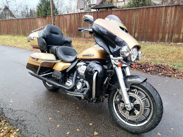 2017 Harley-Davidson Electra Glide, золотистый, 1299000 рублей - вид 1