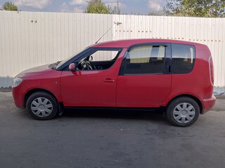 2007 Skoda Roomster I, красный, 450000 рублей, вид 3