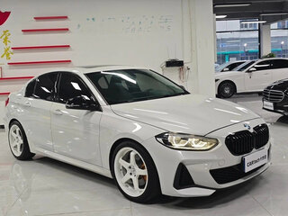 2022 BMW 1 серии 120i III (F52) Рестайлинг, белый, 1550000 рублей, вид 3
