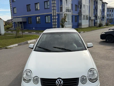 2002 Volkswagen Polo IV, белый, 185000 рублей, вид 1