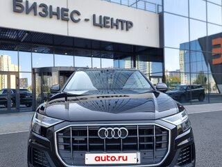 2019 Audi Q8 55 TFSI I (4M), чёрный, 5300000 рублей, вид 3