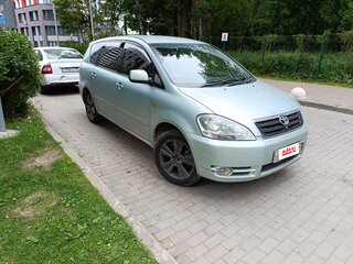 2003 Toyota Ipsum II (M20), зелёный, 900000 рублей, вид 1