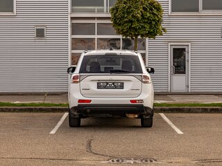2013 Mitsubishi Outlander III, белый, 1495000 рублей, вид 5