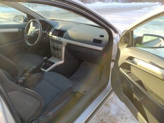 2008 Opel Astra GTC H Рестайлинг, серебристый, 400000 рублей, вид 5